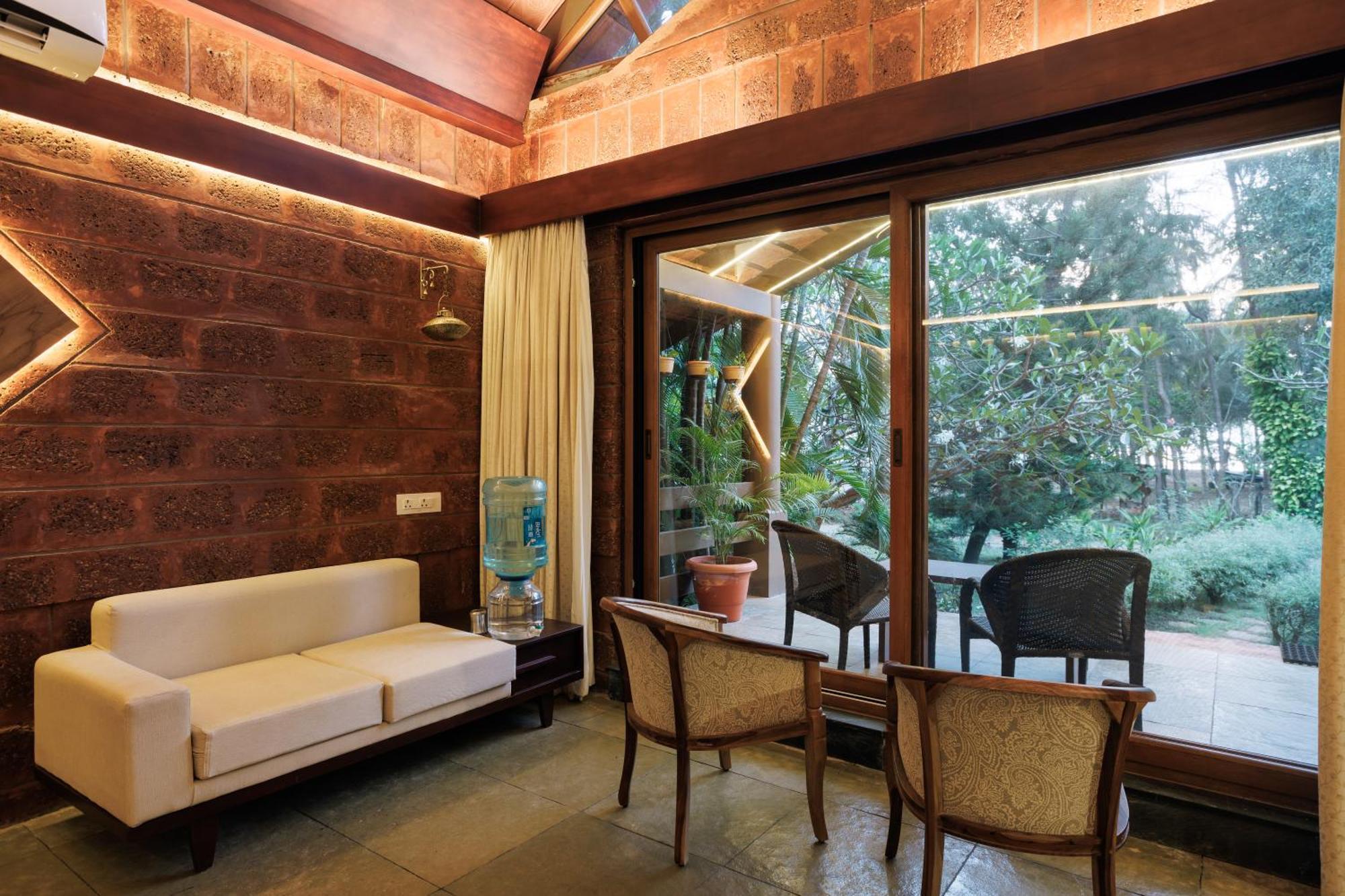Sai Vishram Beach Resort Bainduru 외부 사진