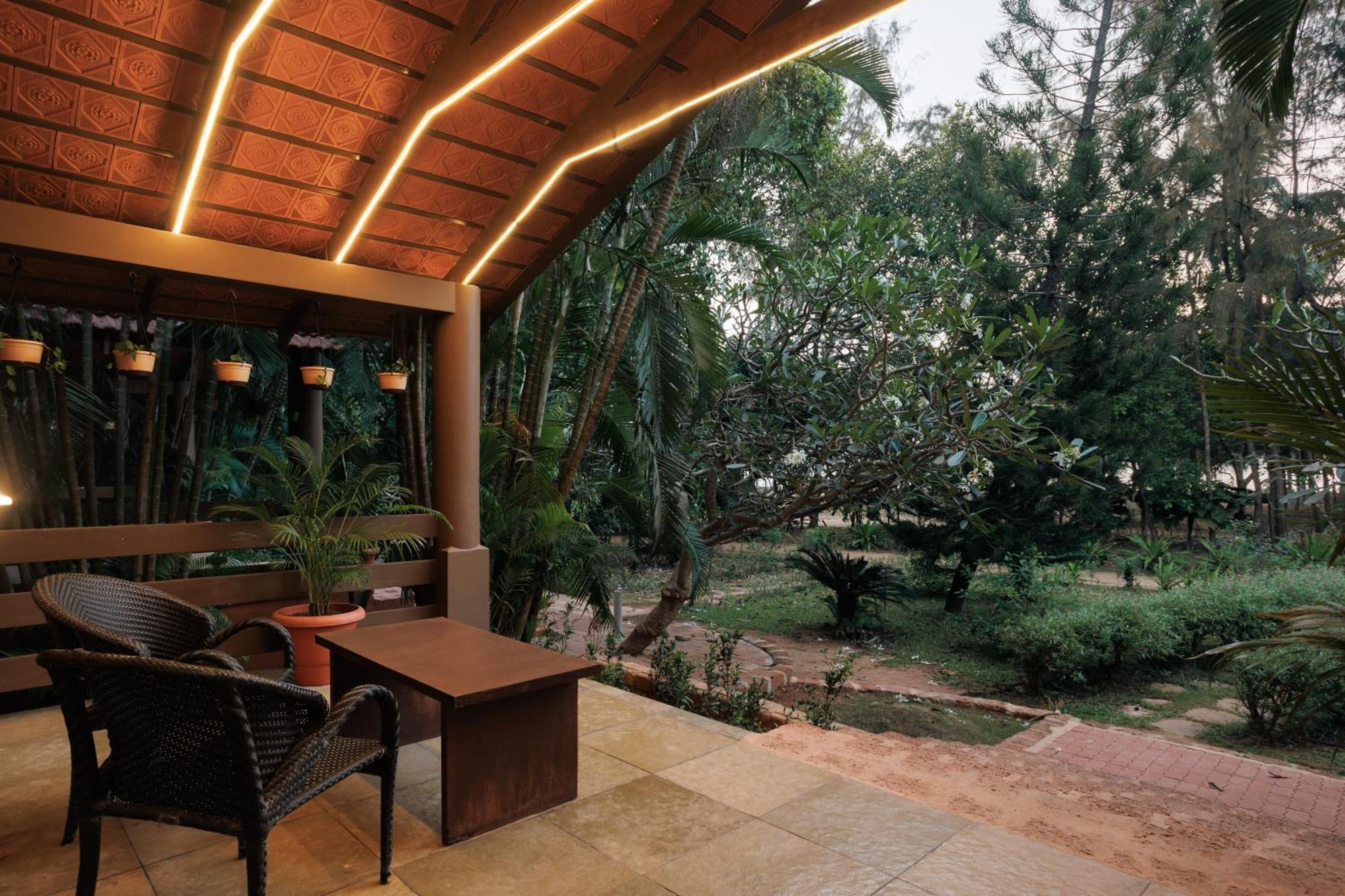 Sai Vishram Beach Resort Bainduru 외부 사진