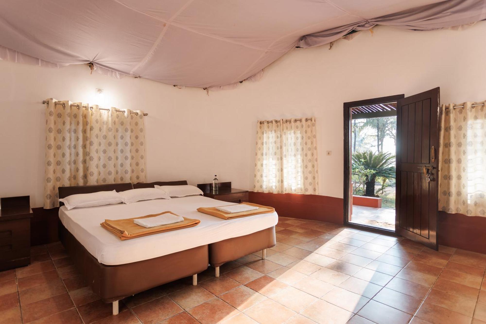 Sai Vishram Beach Resort Bainduru 외부 사진