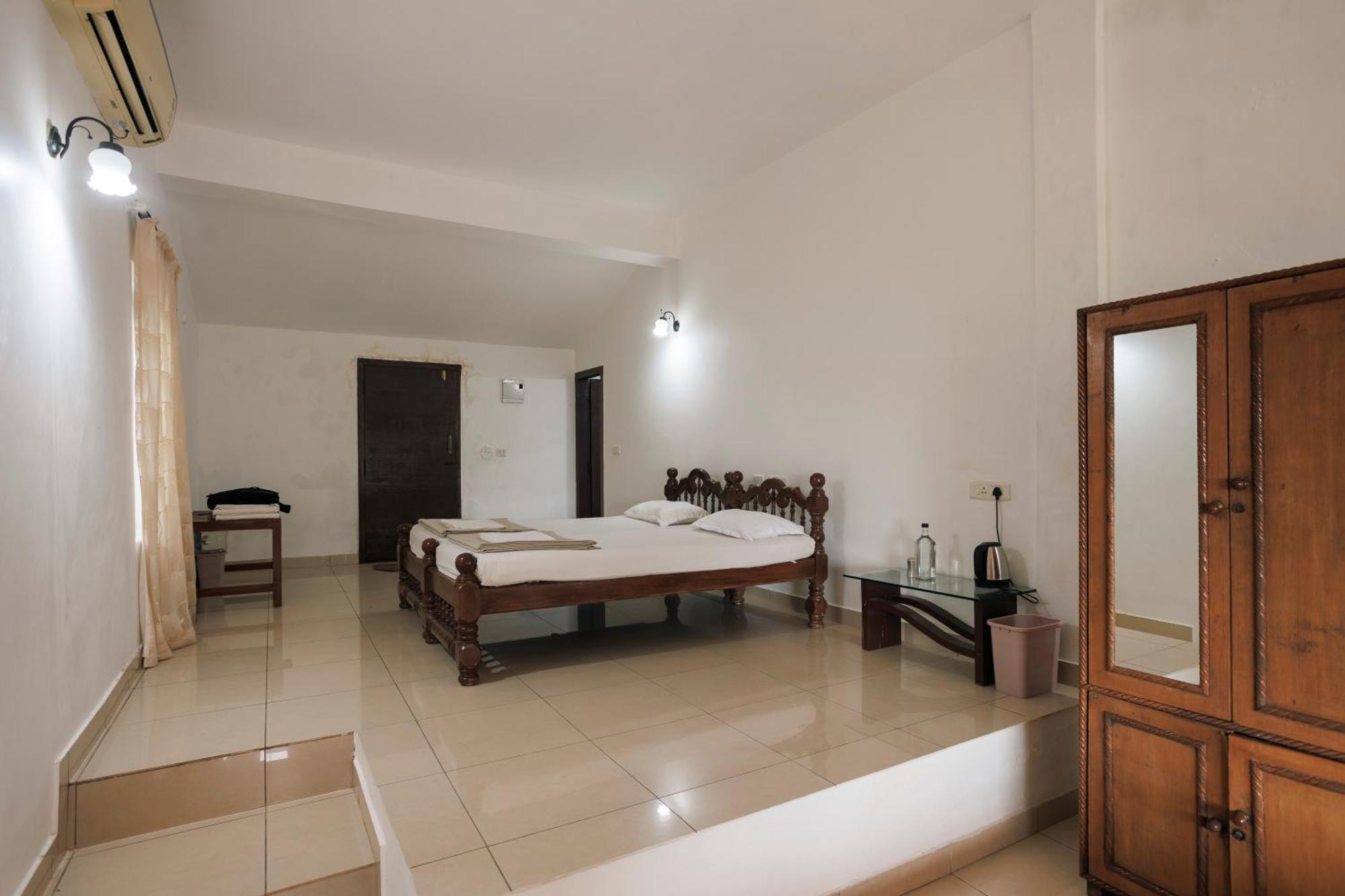 Sai Vishram Beach Resort Bainduru 외부 사진