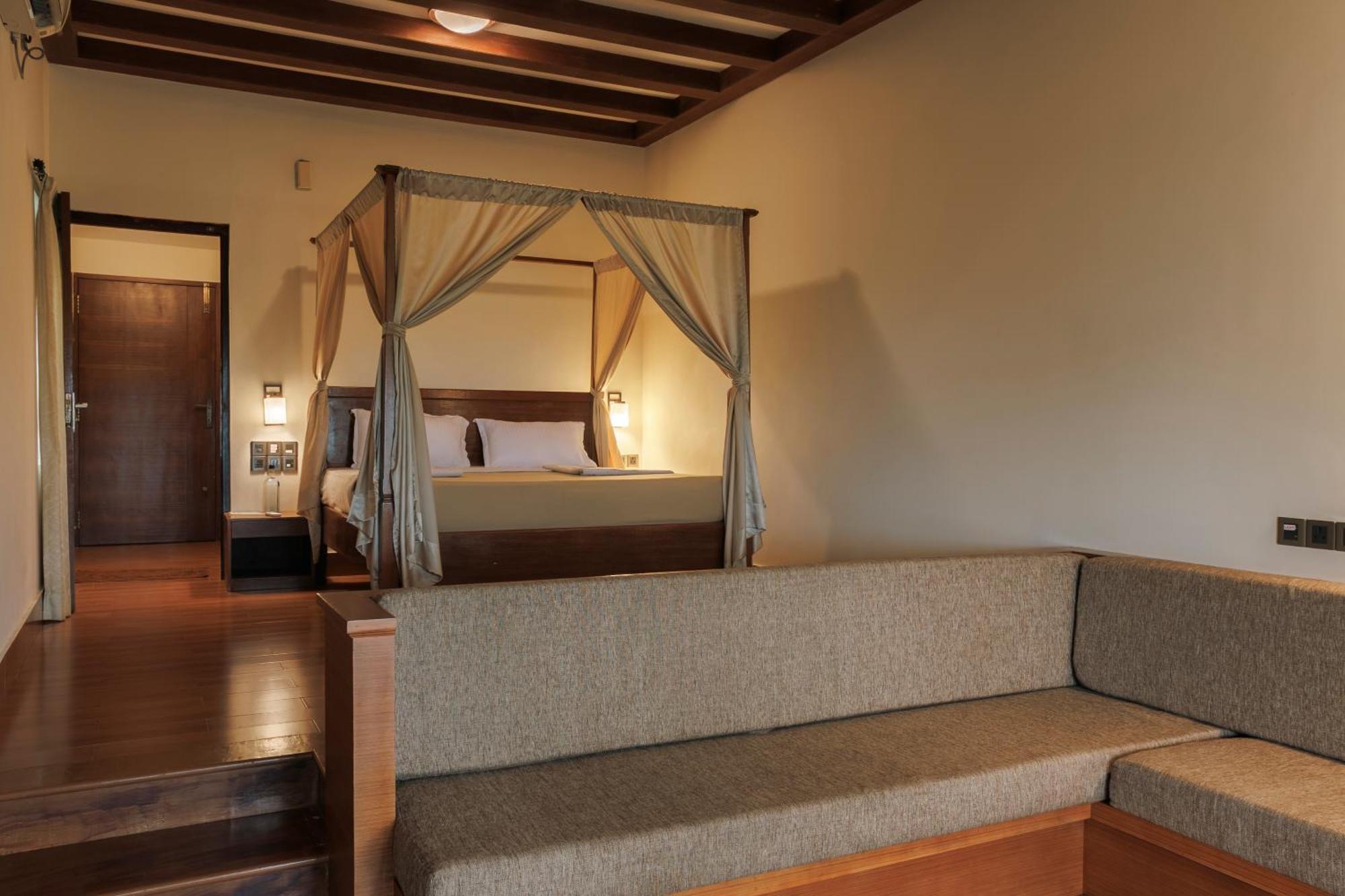 Sai Vishram Beach Resort Bainduru 외부 사진