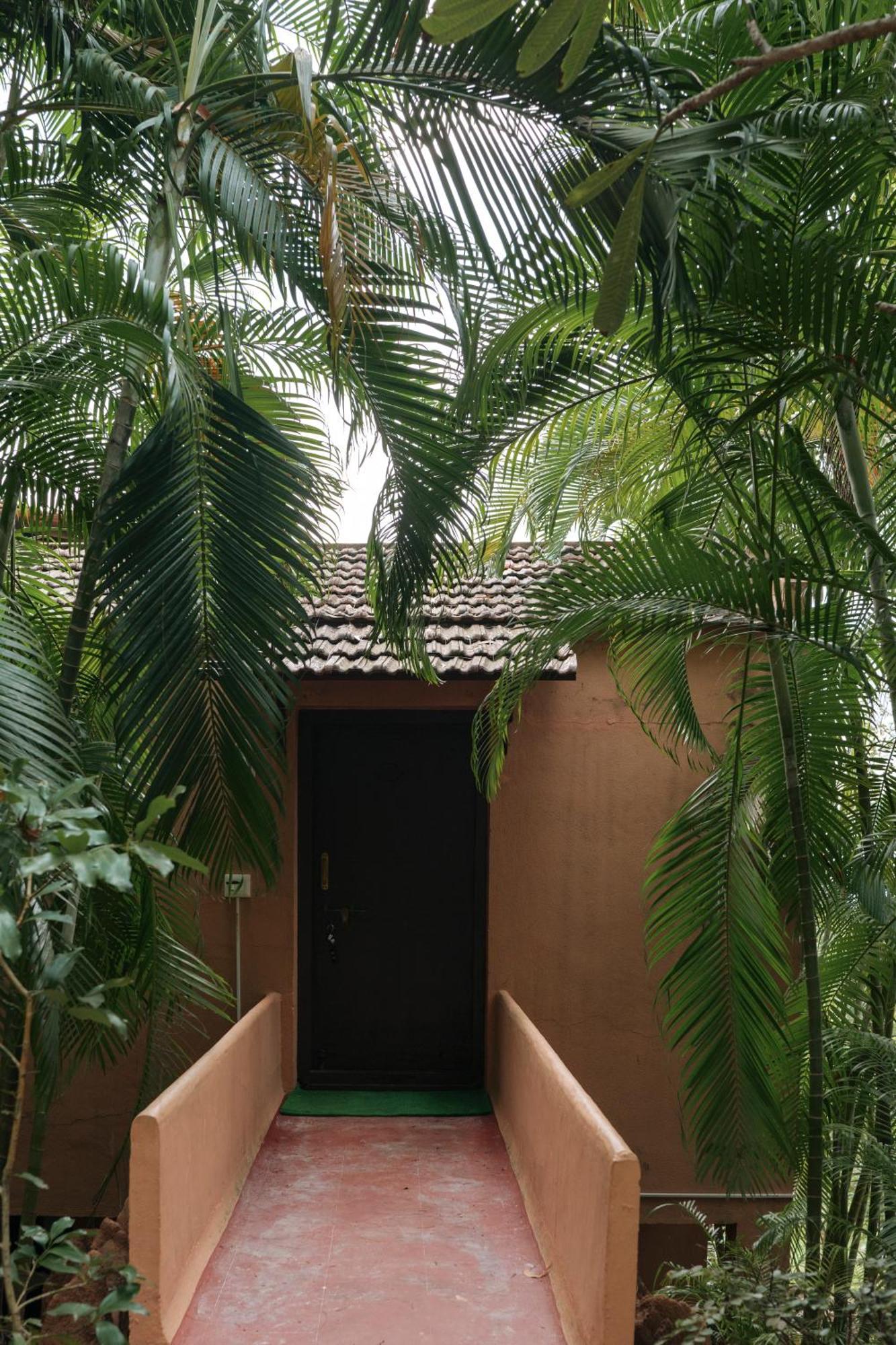 Sai Vishram Beach Resort Bainduru 외부 사진
